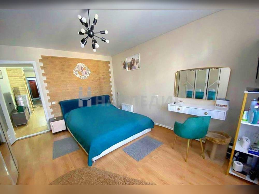 2-комнатная квартира, 50 м2 1/1 этаж, ул. Советская - фото 1