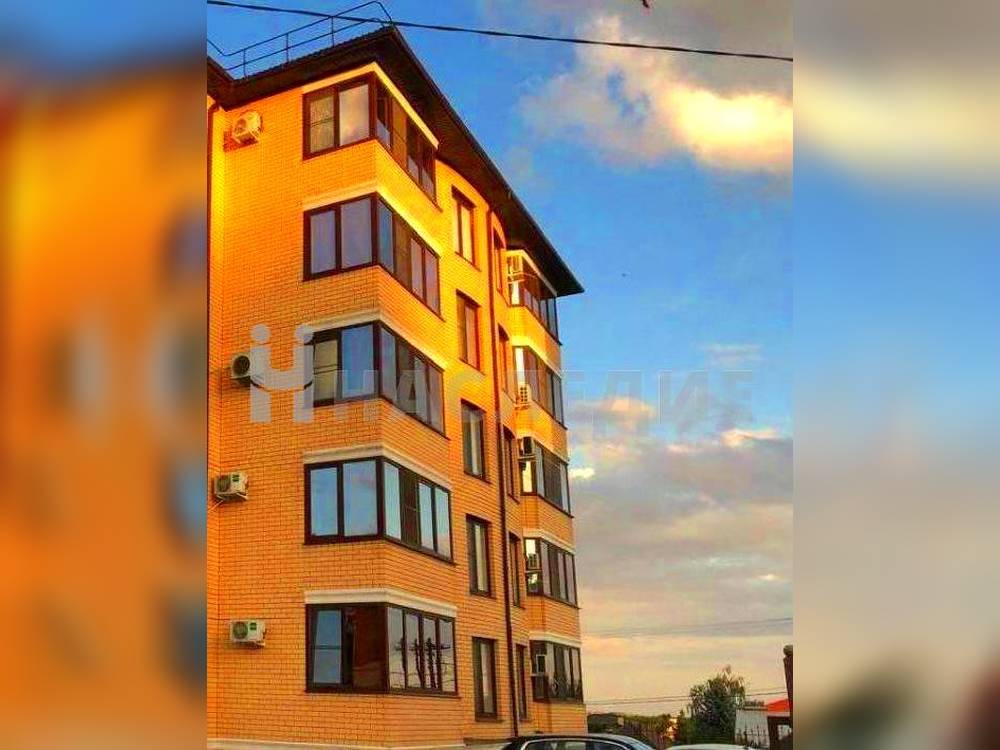 3-комнатная квартира, 56.1 м2 1/5 этаж, ул. Красная - фото 1