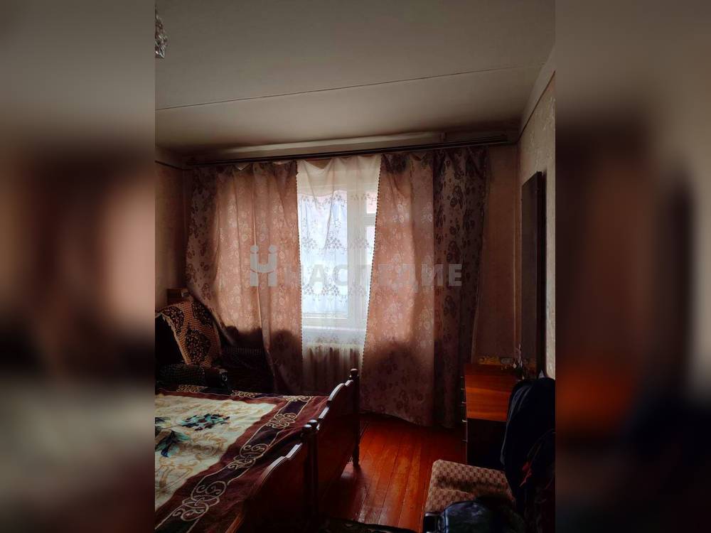 3-комнатная квартира, 58 м2 1/5 этаж, ул. Красная - фото 2