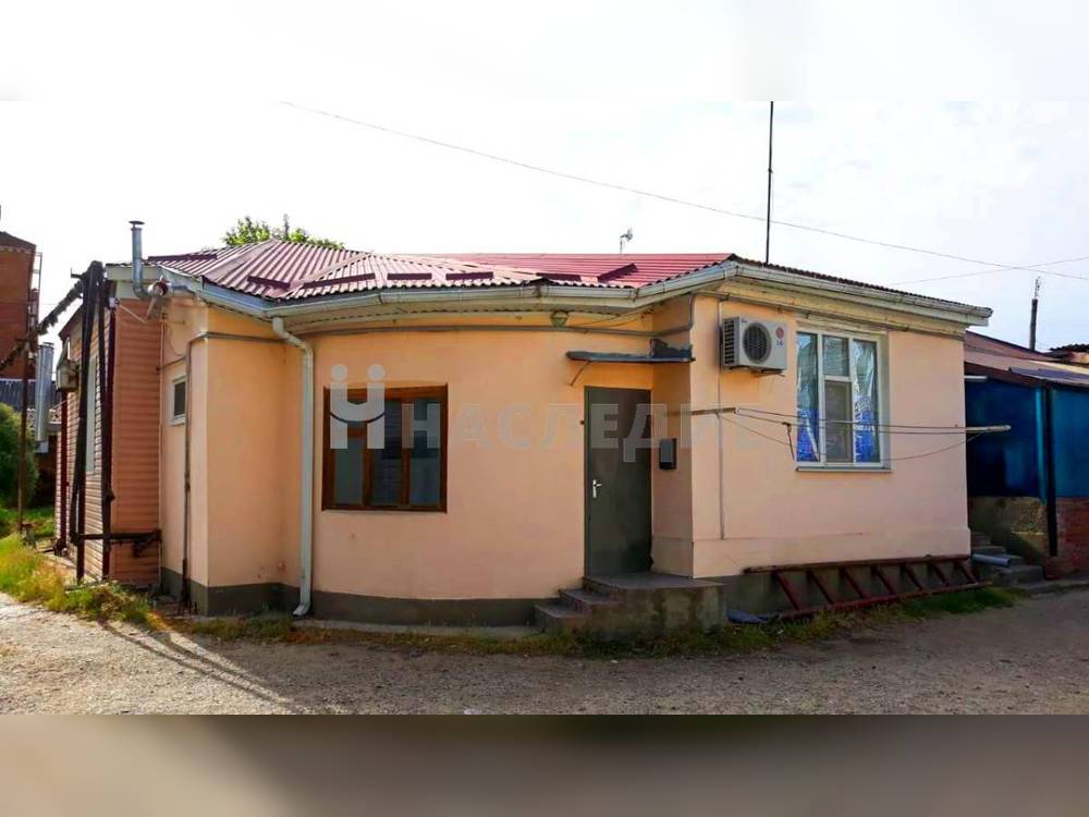 2-комнатная квартира, 33 м2 1/1 этаж, ул. Советская - фото 1