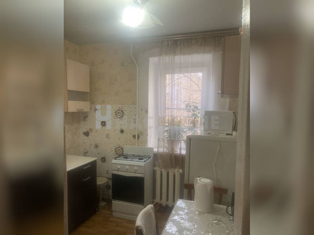 1-комнатная квартира, 32 м2 3/5 этаж, ул. Красная - фото 3