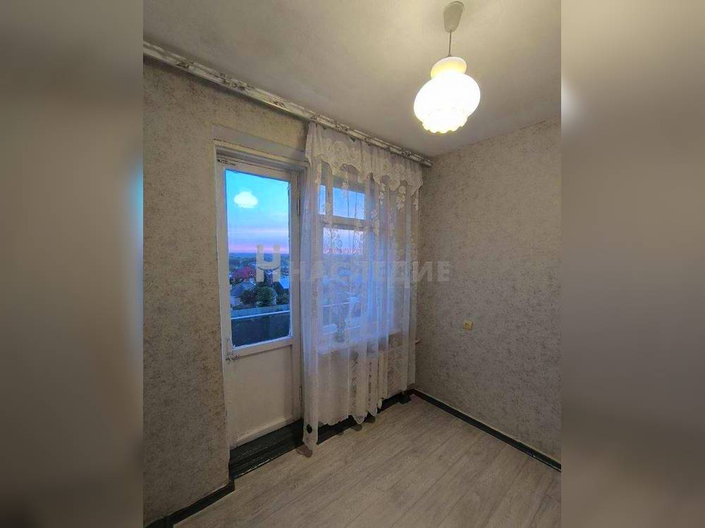 2-комнатная квартира, 36.1 м2 5/5 этаж, ул. Красная - фото 7