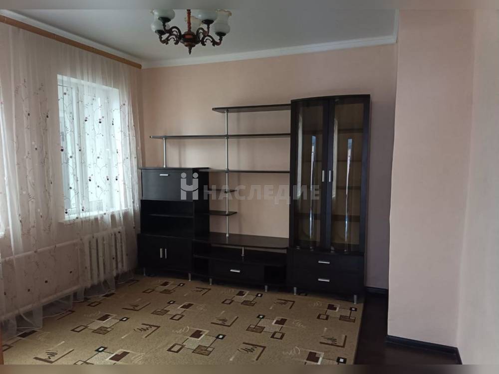 3-комнатная квартира, 56 м2 1/1 этаж, ул. Демьяна Бедного - фото 1